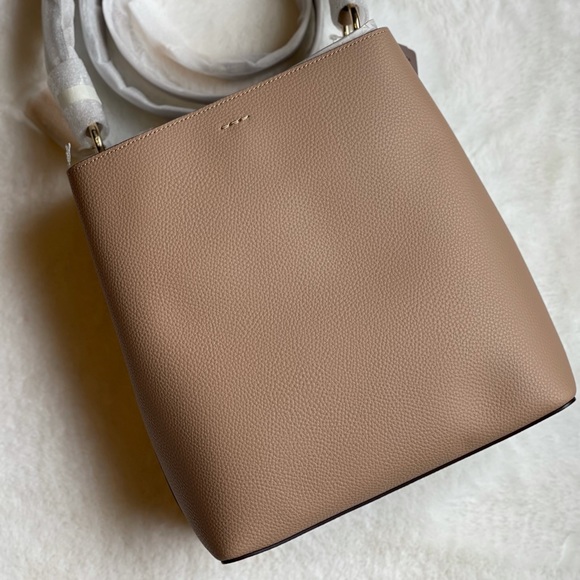 Coach Town Bucket Bag NWT - Picture 10 of 15